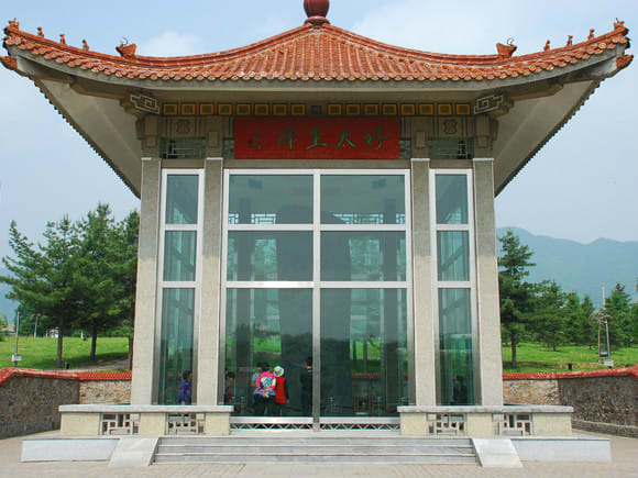 광개토왕릉비