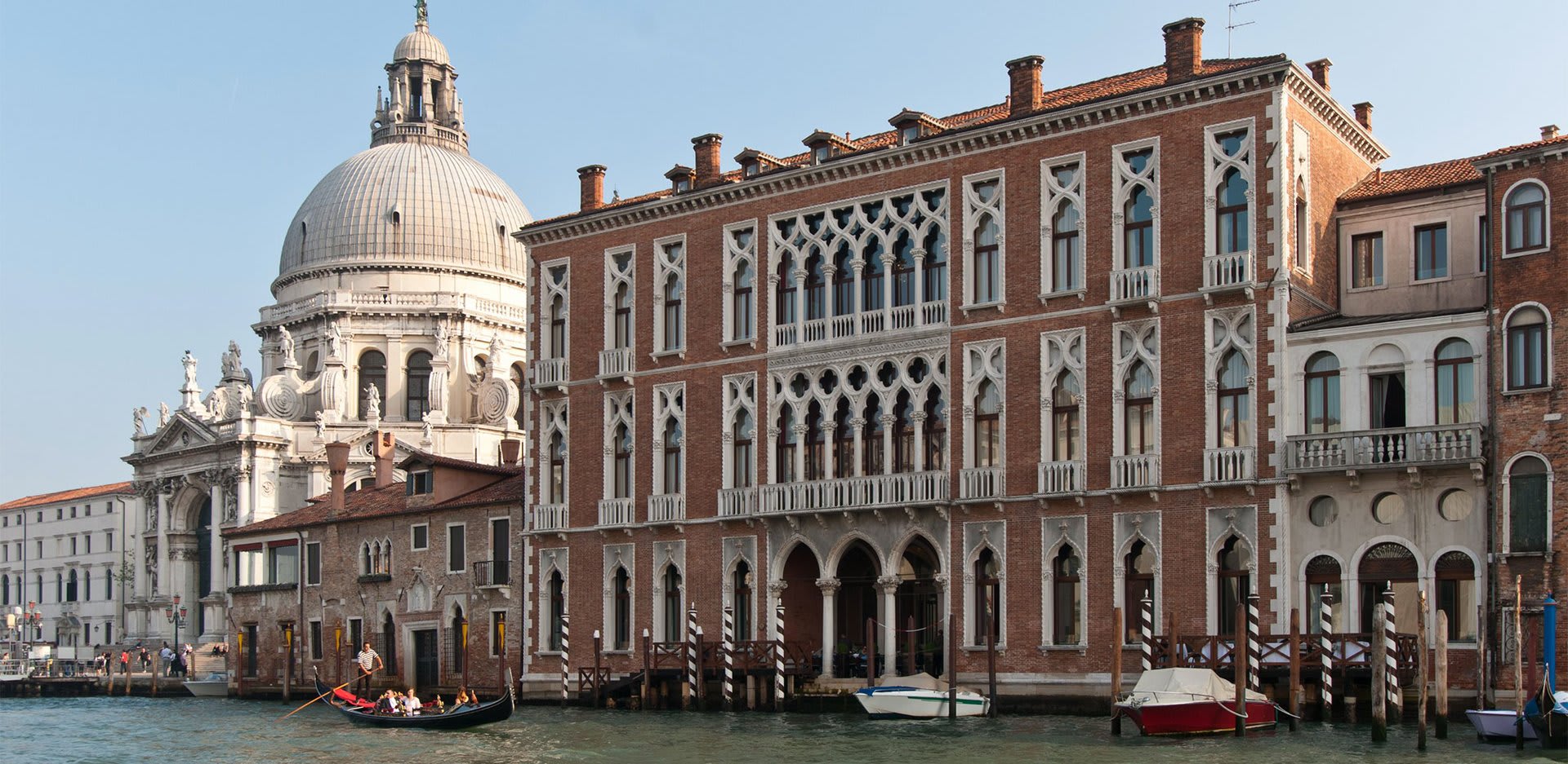 Sina Centurion Palace